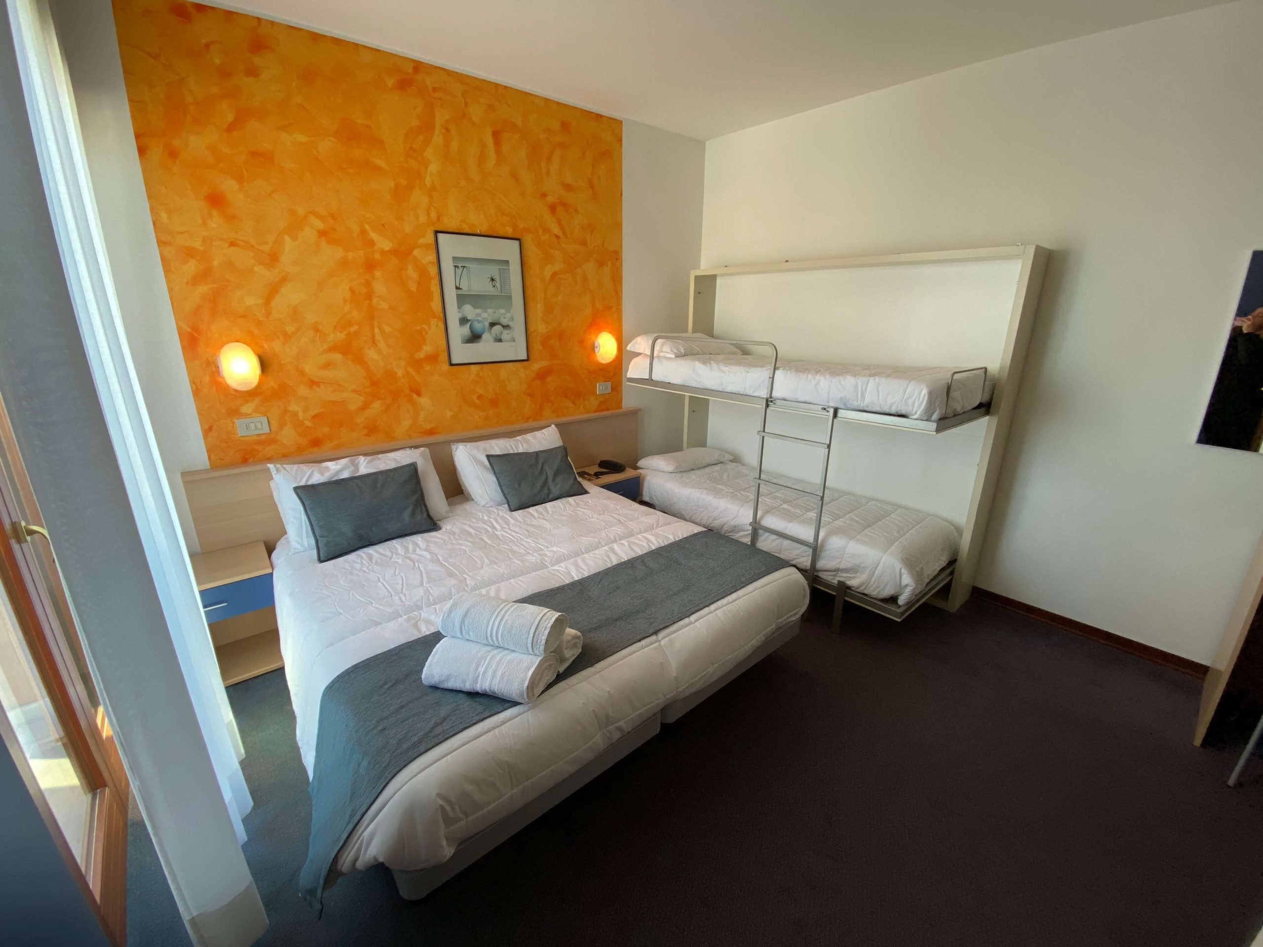 petit-hotel-zimmer-camere-holiday-italy-beach-sea-venice-quadrupla
